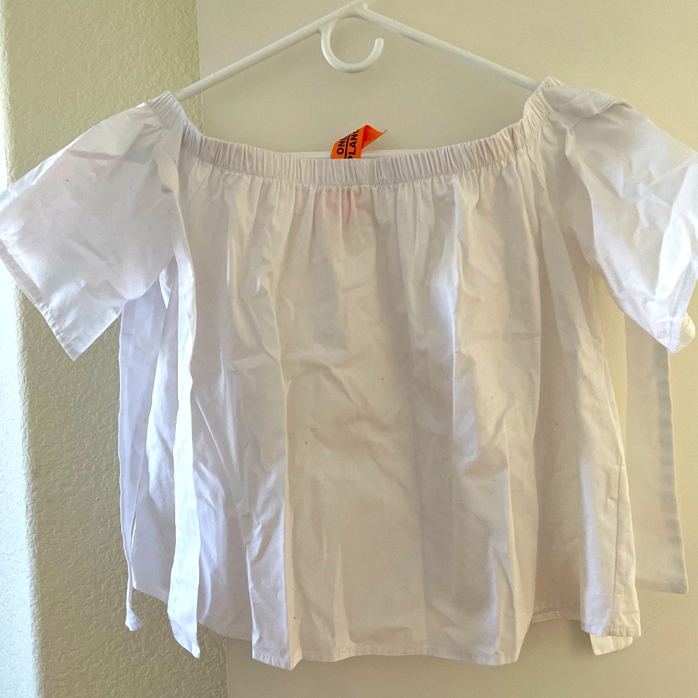 No Comment White off the shoulder top